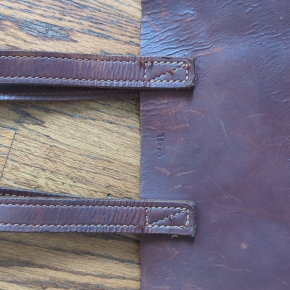 Leather tote bag - Picture 2 of 5